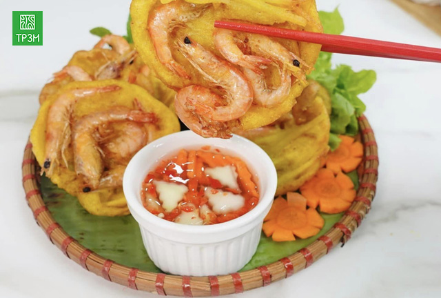pha-nuoc-cham-banh-tom