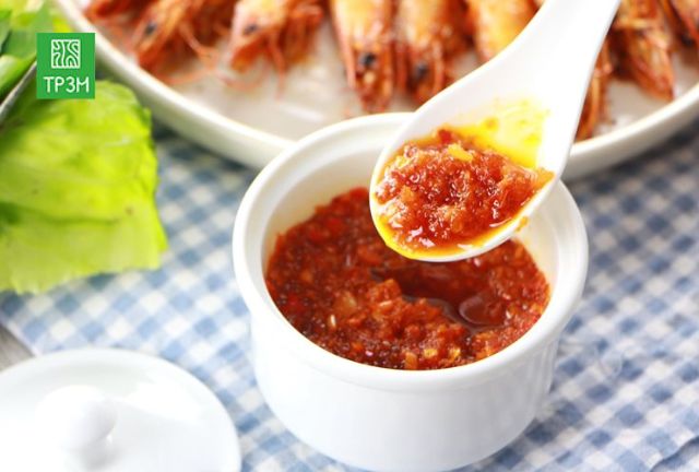 pha-nuoc-cham-sa-te