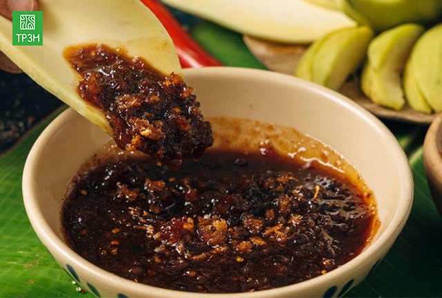 pha-nuoc-cham-xoai-bao-tu